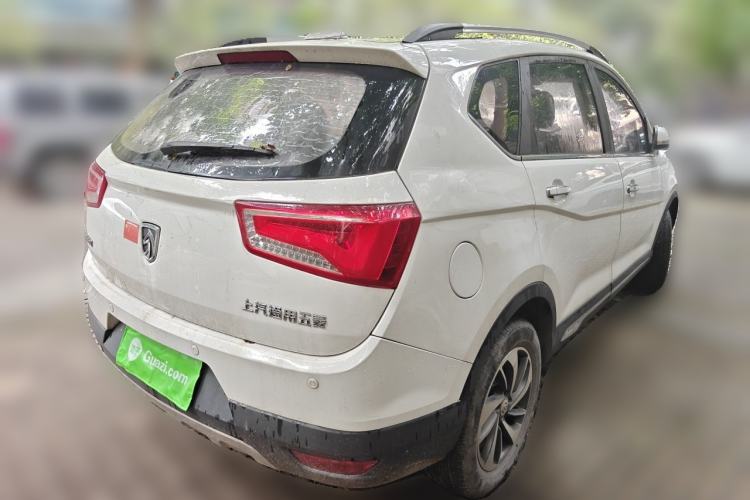 Used Baojun 560 2016 1.8L iAMT Luxury Model Rear Right 45 Deg