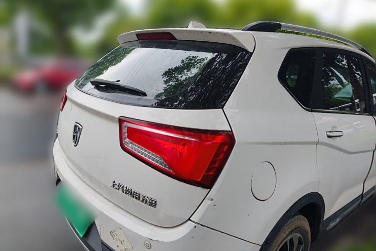 Used Baojun 560 2016 1.8L iAMT Luxury Model Rear Right 45 Deg