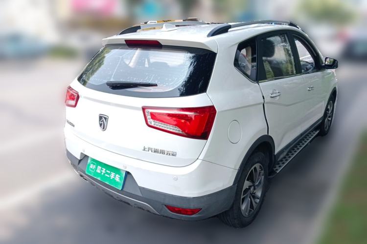 Used Baojun 560 2016 1.8L iAMT Luxury Model Rear Right 45 Deg