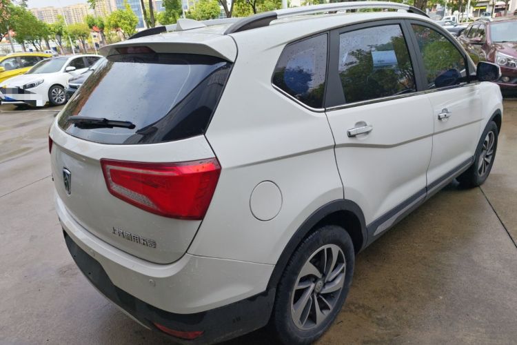Used Baojun 560 2016 1.8L iAMT Luxury Model Rear Right 45 Deg