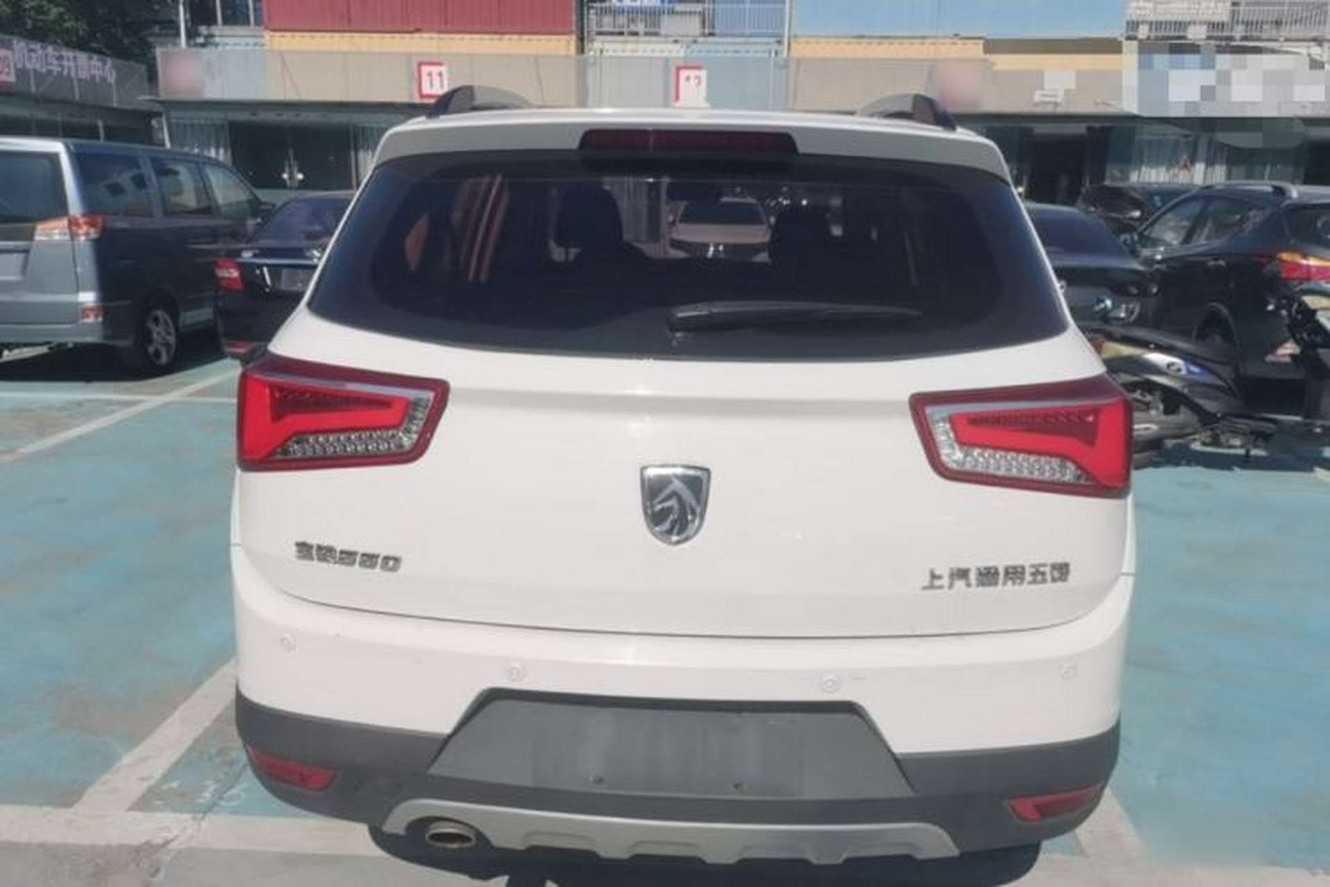 Used Baojun 560 2016 1.8L iAMT Luxury Model Rear