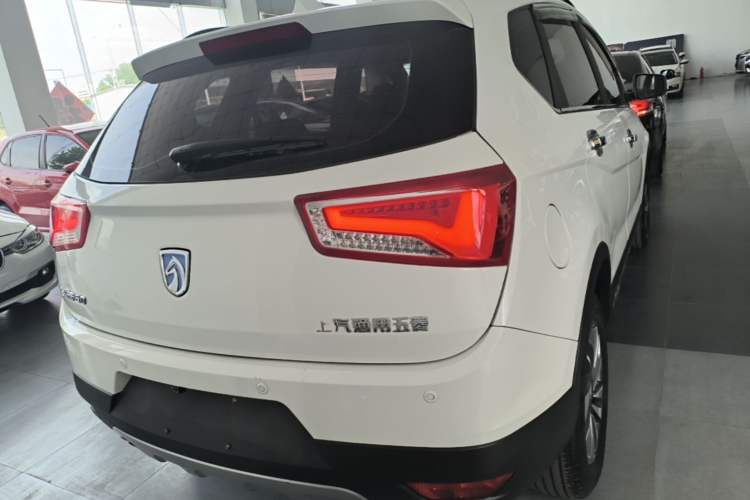Used Baojun 560 2016 1.8L Manual Luxury Edition Rear