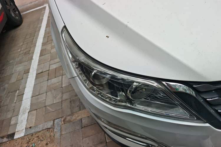 Used Baojun 560 2016 1.8L iAMT Elite Edition Right Front Headlight