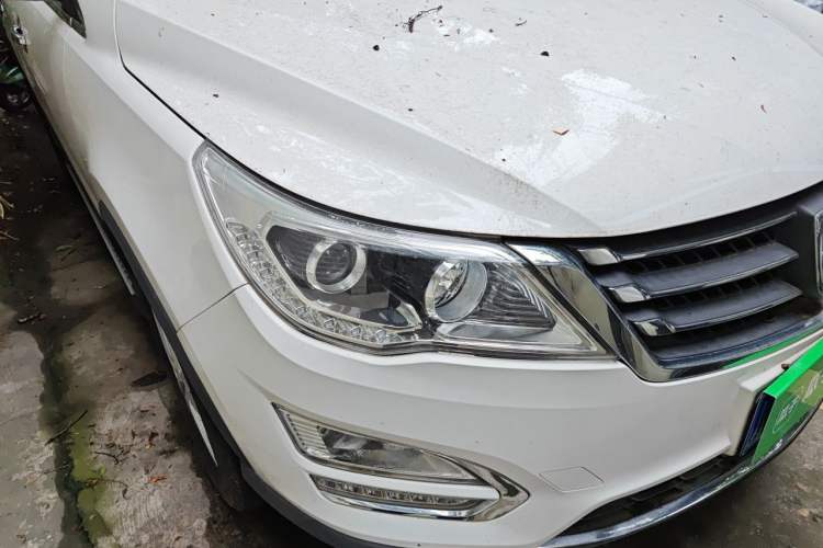 Used Baojun 560 2016 1.8L Manual Comfort Edition Right Front Headlight