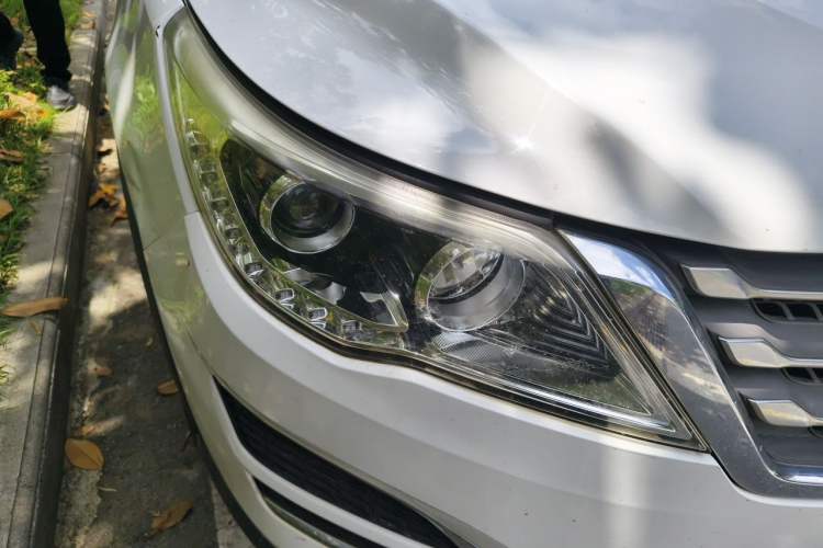 Used Baojun 560 2016 1.8L Manual Value Edition Right Front Headlight
