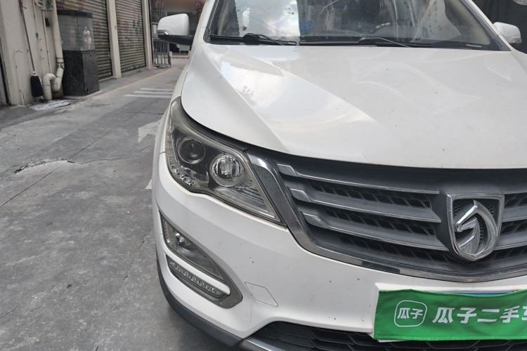 Used Baojun 560 2016 1.8L Manual Comfort Edition Right Front Headlight