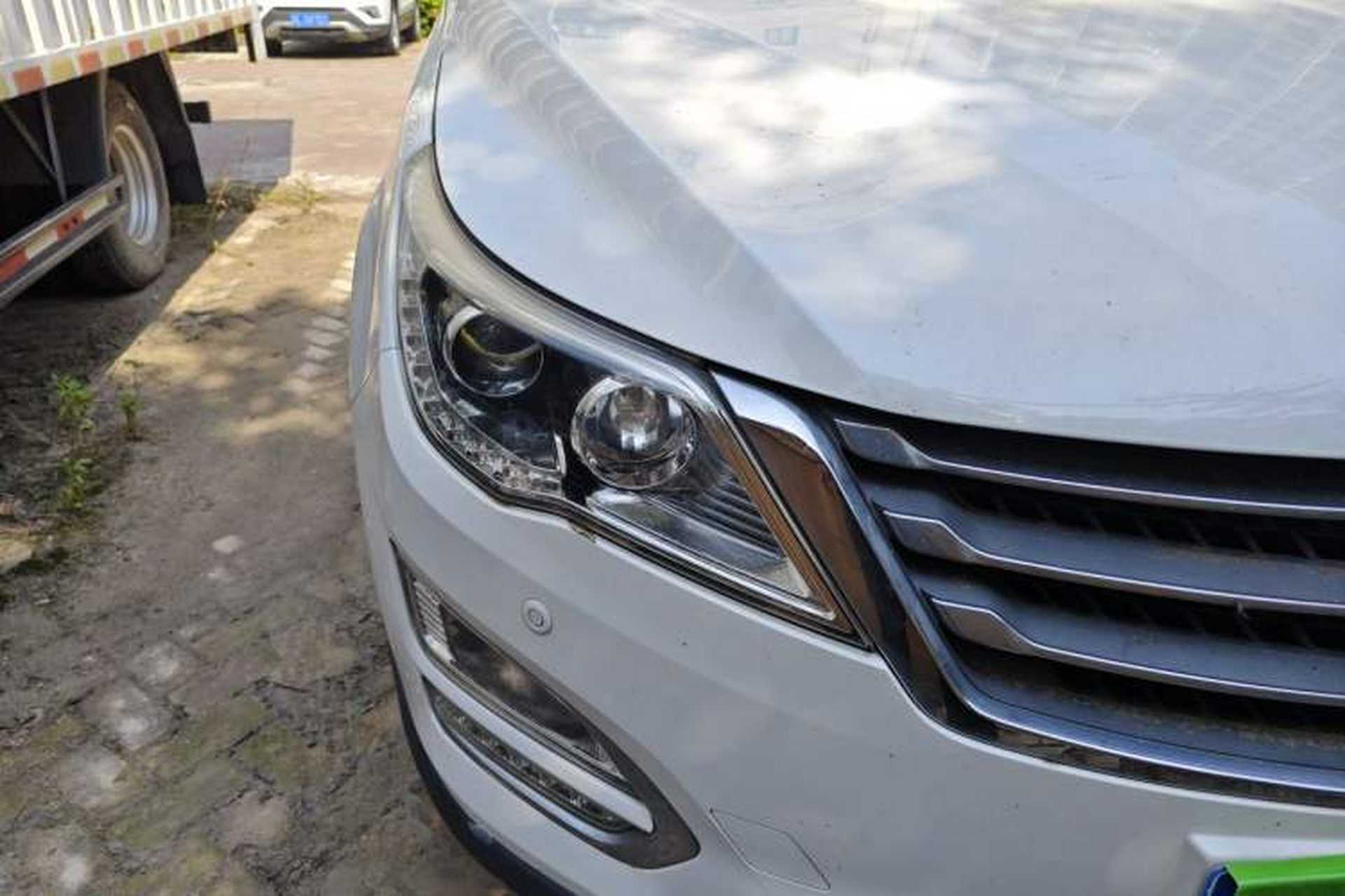Used Baojun 560 2016 1.8L iAMT Luxury Model Right Front Headlight