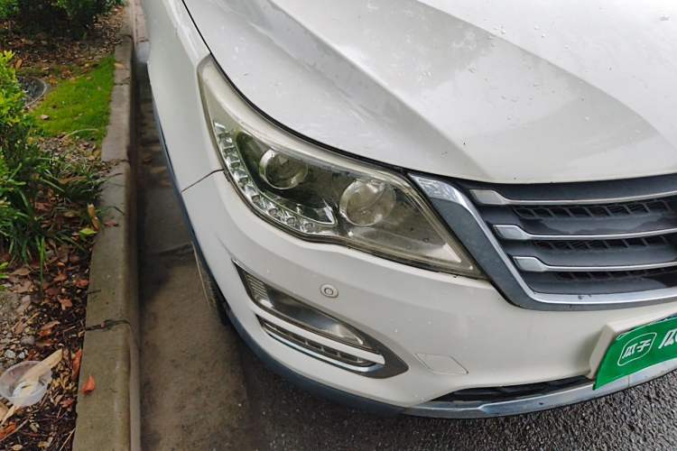 Used Baojun 560 2016 1.8L iAMT Luxury Model Right Front Headlight