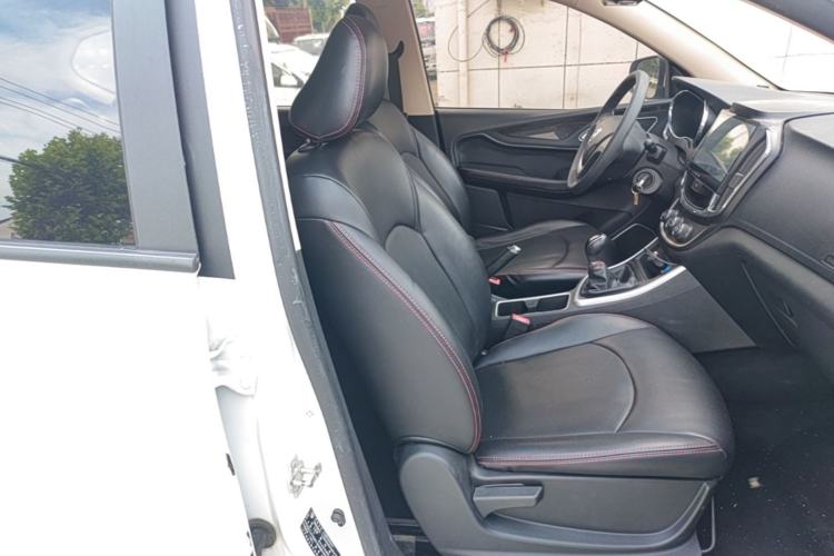 Used Baojun 560 2016 1.8L Manual Value Edition Right Front Seat