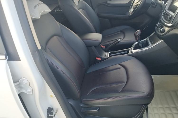 Used Baojun 560 2016 1.8L Manual Luxury Edition Right Front Seat