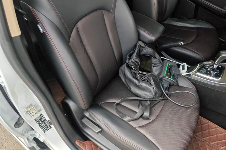 Used Baojun 560 2016 1.8L iAMT Luxury Model Right Front Seat