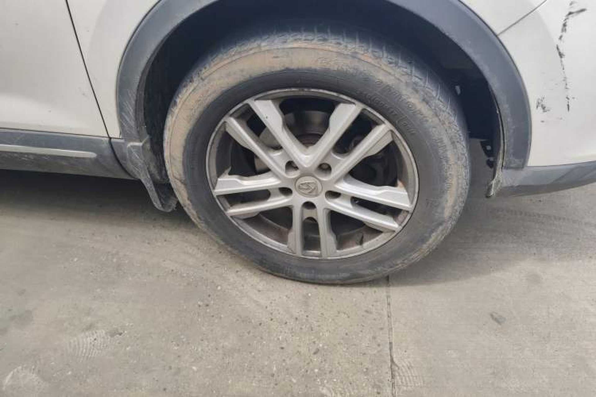 Used Baojun 560 2016 1.8L Manual Value Edition Right Front Wheel Hub