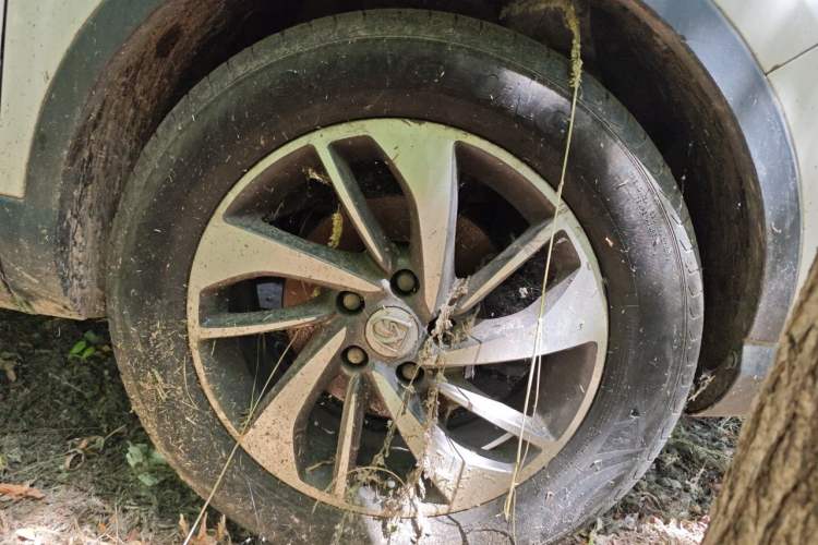 Used Baojun 560 2016 1.8L iAMT Luxury Model Right Front Wheel Hub