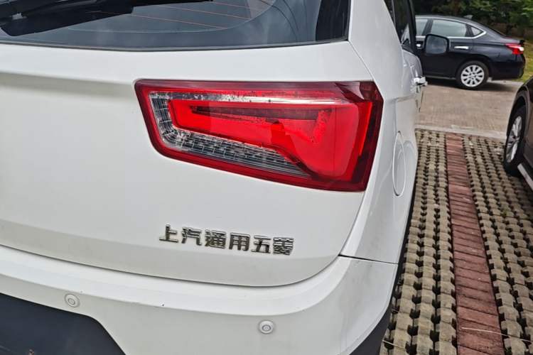 Used Baojun 560 2016 1.8L iAMT Luxury Model Right Rear Taillight