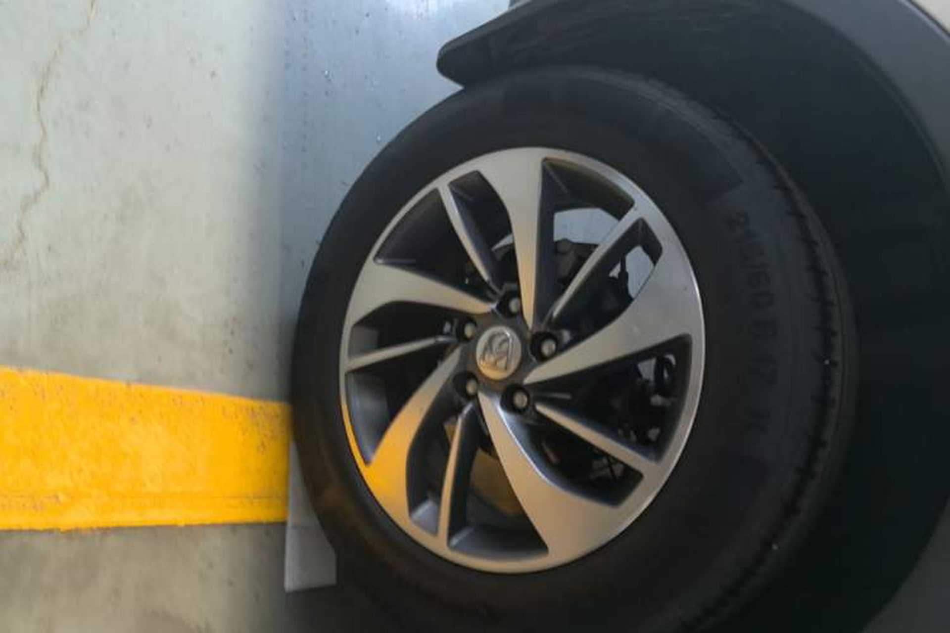 Used Baojun 560 2016 1.8L iAMT Luxury Model Right Rear Wheel Hub