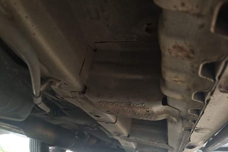 Used Baojun 560 2016 1.8L iAMT Luxury Model Right Side Sill