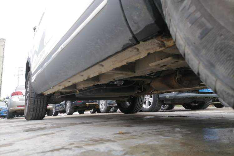 Used Baojun 560 2016 1.5T Manual Luxury Model Right Side Sill