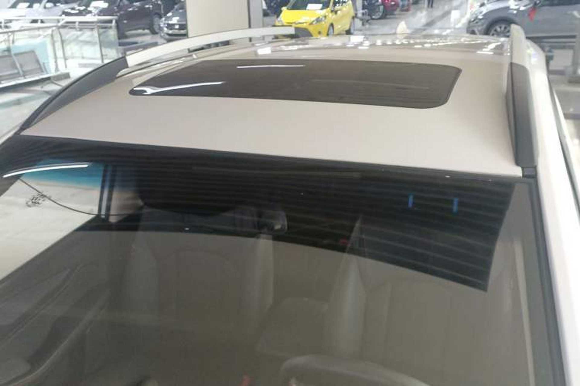 Used Baojun 560 2016 1.5T Manual Luxury Model Roof
