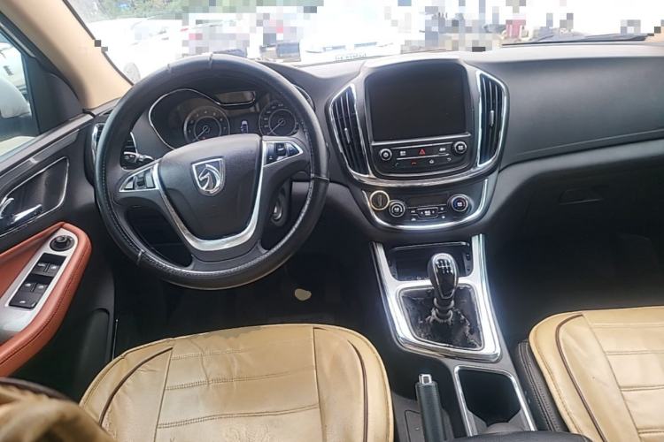 Used Baojun 560 2016 1.8L Manual Elite Edition Steering Wheel
