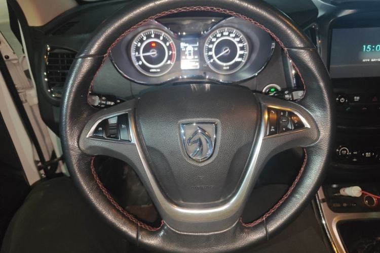 Used Baojun 560 2016 1.8L Manual Luxury Edition Steering Wheel