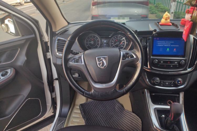 Used Baojun 560 2016 1.8L Manual Luxury Edition Steering Wheel