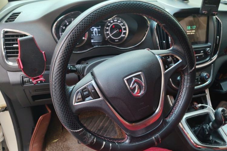 Used Baojun 560 2016 1.8L Manual Luxury Edition Steering Wheel