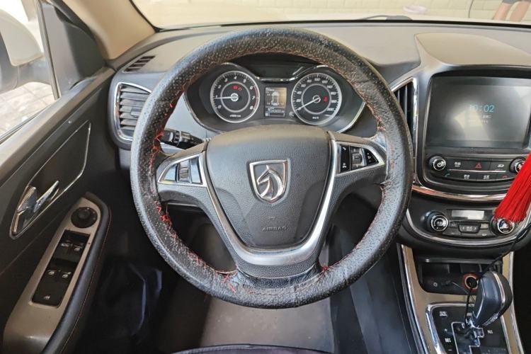 Used Baojun 560 2016 1.8L iAMT Luxury Model Steering Wheel