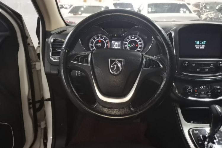 Used Baojun 560 2016 1.8L iAMT Luxury Model Steering Wheel