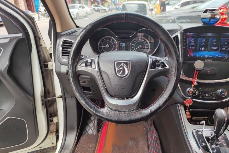 Used Baojun 560 2016 1.8L iAMT Luxury Model Steering Wheel