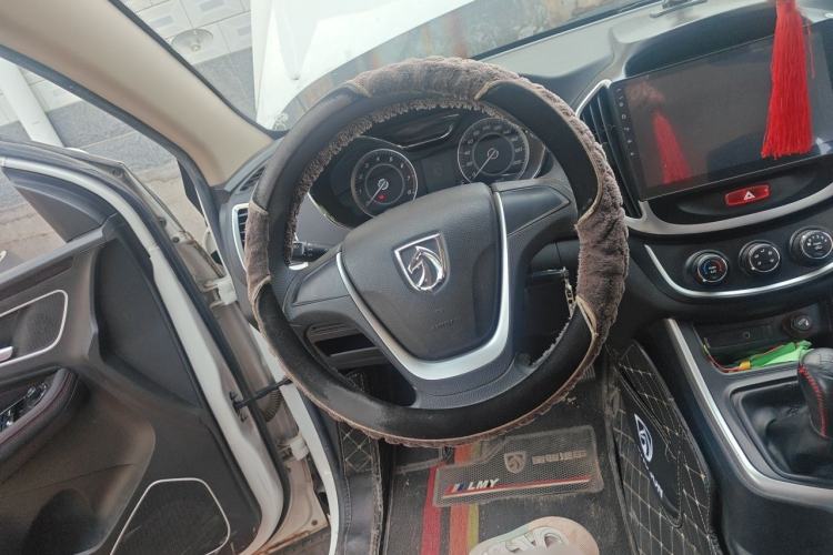 Used Baojun 560 2016 1.8L Manual Value Edition Steering Wheel