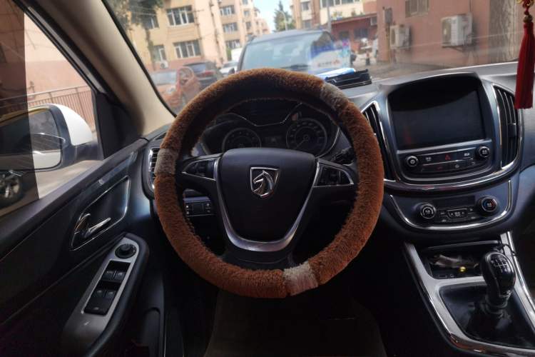 Used Baojun 560 2016 1.8L Manual Luxury Edition Steering Wheel