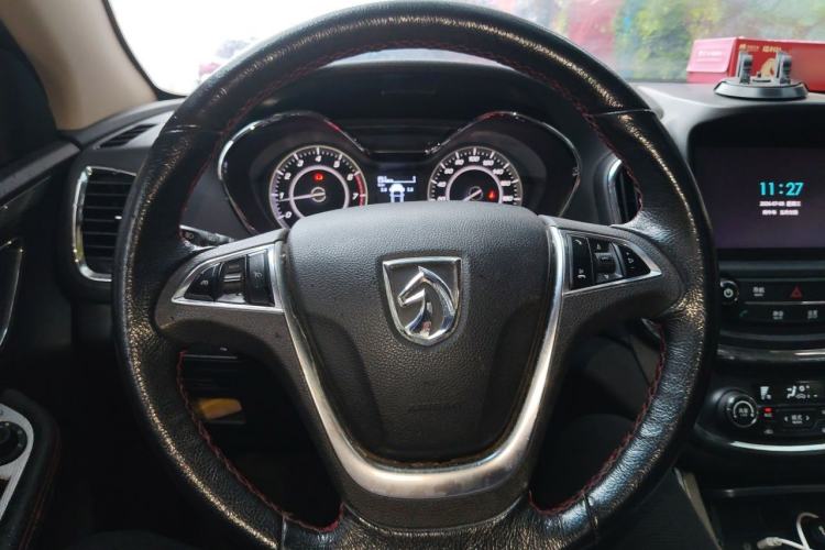 Used Baojun 560 2016 1.8L iAMT Luxury Model Steering Wheel