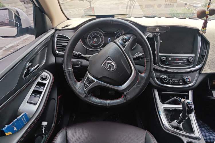 Used Baojun 560 2016 1.8L Manual Luxury Edition Steering Wheel
