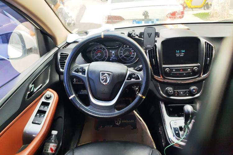 Used Baojun 560 2016 1.8L iAMT Elite Edition Steering Wheel