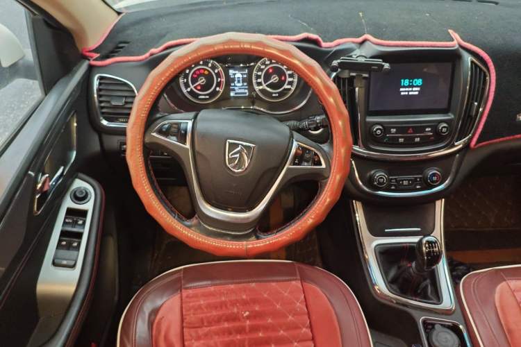 Used Baojun 560 2016 1.8L Manual Elite Edition Steering Wheel
