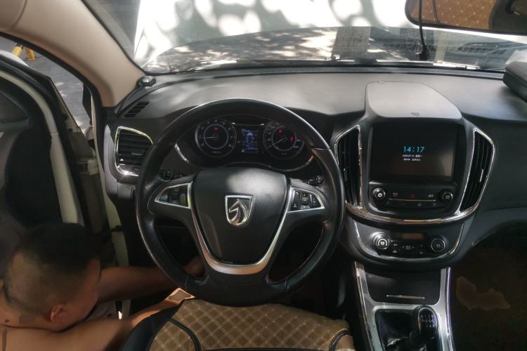 Used Baojun 560 2016 1.8L Manual Luxury Edition Steering Wheel
