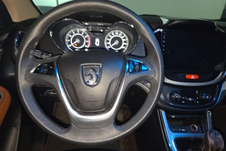 Used Baojun 560 2016 1.8L Manual Elite Edition Steering Wheel