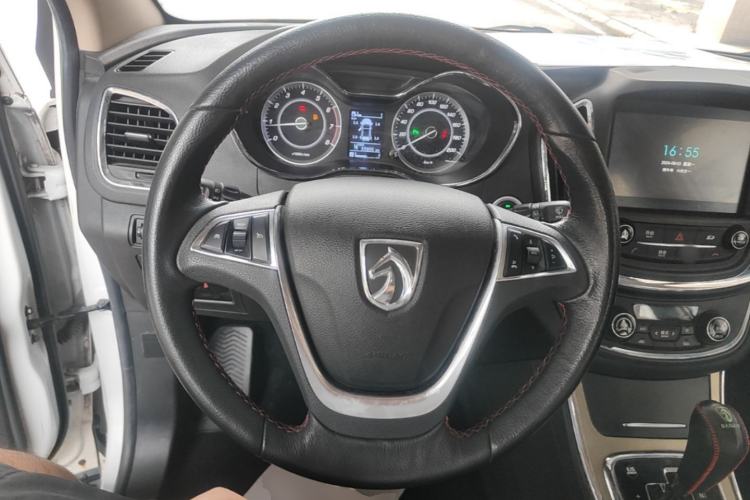 Used Baojun 560 2016 1.8L iAMT Luxury Model Steering Wheel