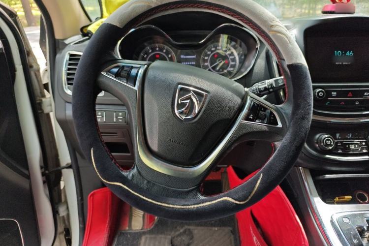 Used Baojun 560 2016 1.8L iAMT Luxury Model Steering Wheel