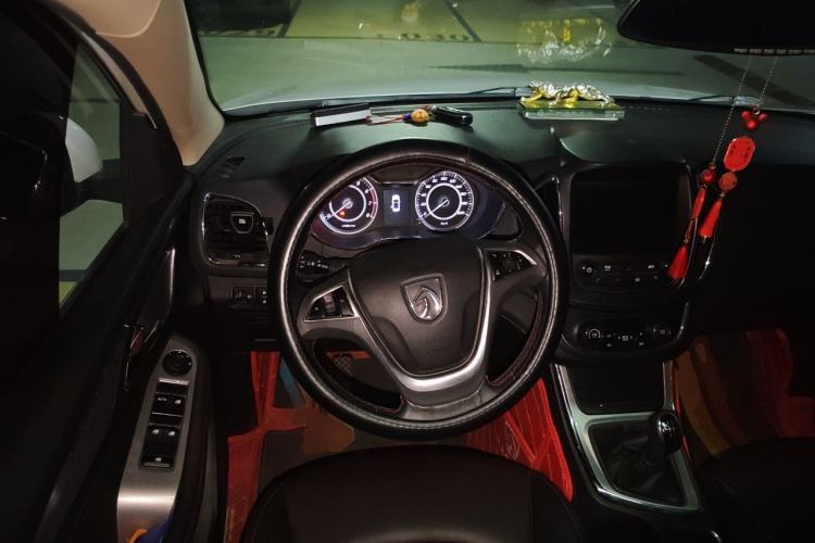 Used Baojun 560 2016 1.8L Manual Luxury Edition Steering Wheel