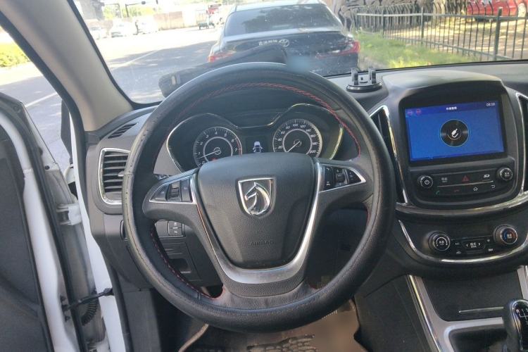 Used Baojun 560 2016 1.5T Manual Luxury Model Steering Wheel