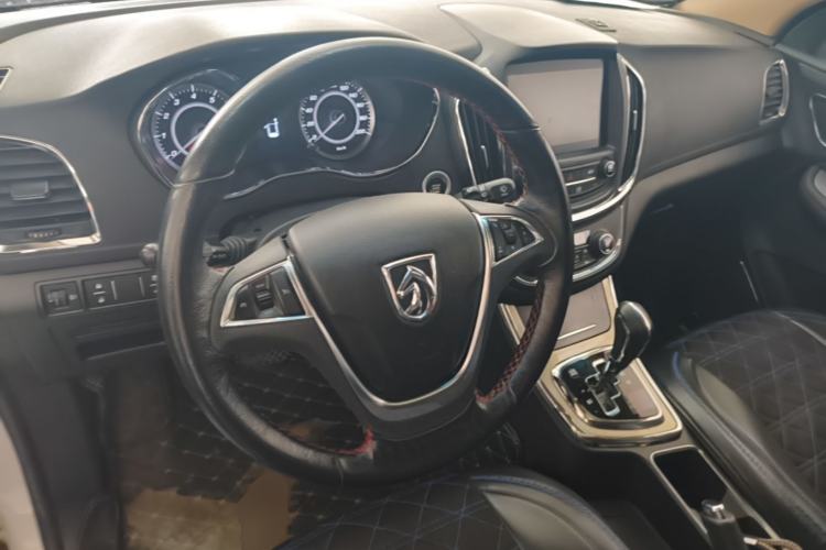 Used Baojun 560 2016 1.8L iAMT Luxury Model Steering Wheel