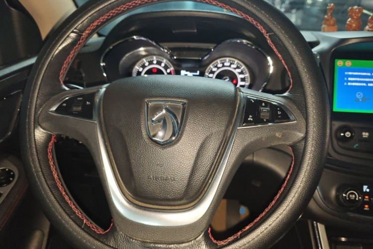 Used Baojun 560 2016 1.8L iAMT Luxury Model Steering Wheel