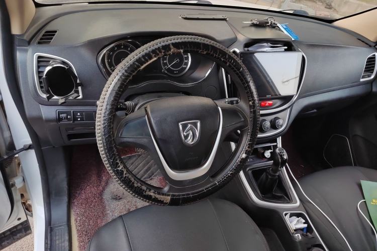 Used Baojun 560 2016 1.5T Manual Comfort Edition Steering Wheel