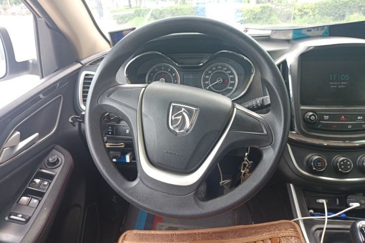 Used Baojun 560 2016 1.8L Manual Value Edition Steering Wheel