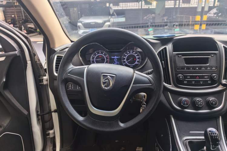 Used Baojun 560 2016 1.8L Manual Comfort Edition Steering Wheel