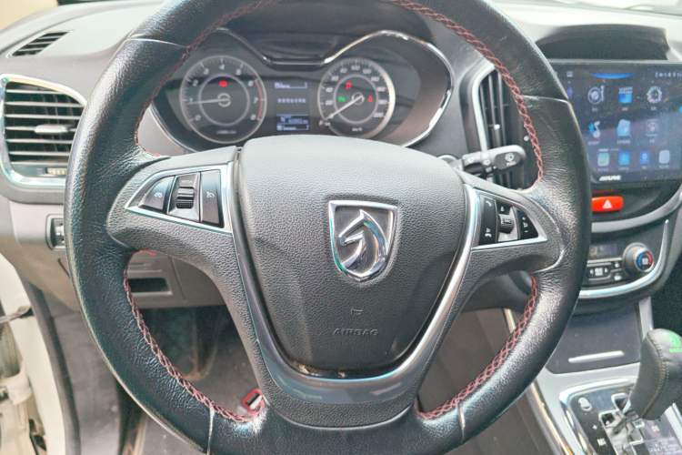 Used Baojun 560 2016 1.8L iAMT Luxury Model Steering Wheel