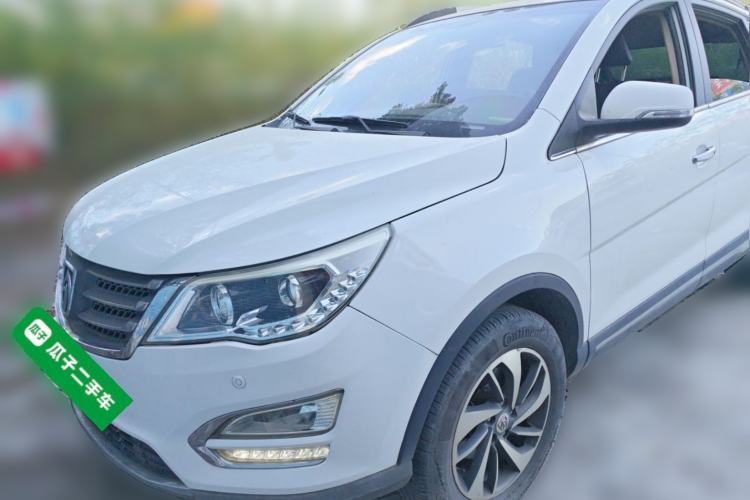 Baojun 560 2016 1.5T Manual Luxury Model usata Guazi used car, China used car export, Used car for sale, Used  cars, Cheapest cars for sale