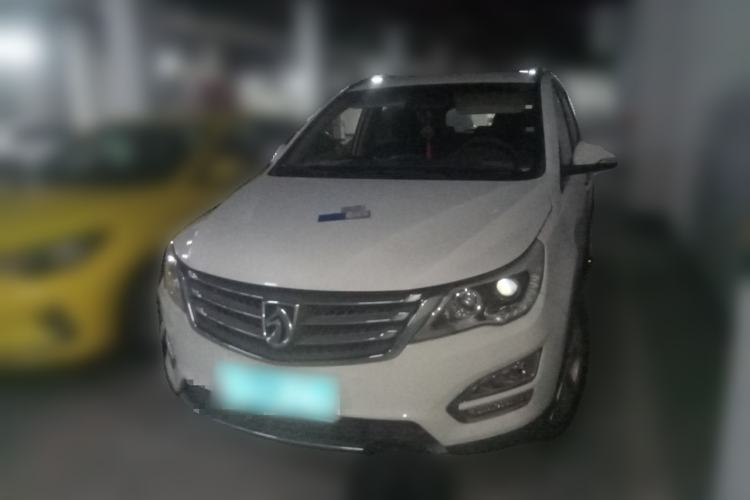 Used Baojun 560 2016 1.5T Manual Comfort Edition Guazi used car, China used car export, Used car for sale, Used cars, Cheapest cars for sale