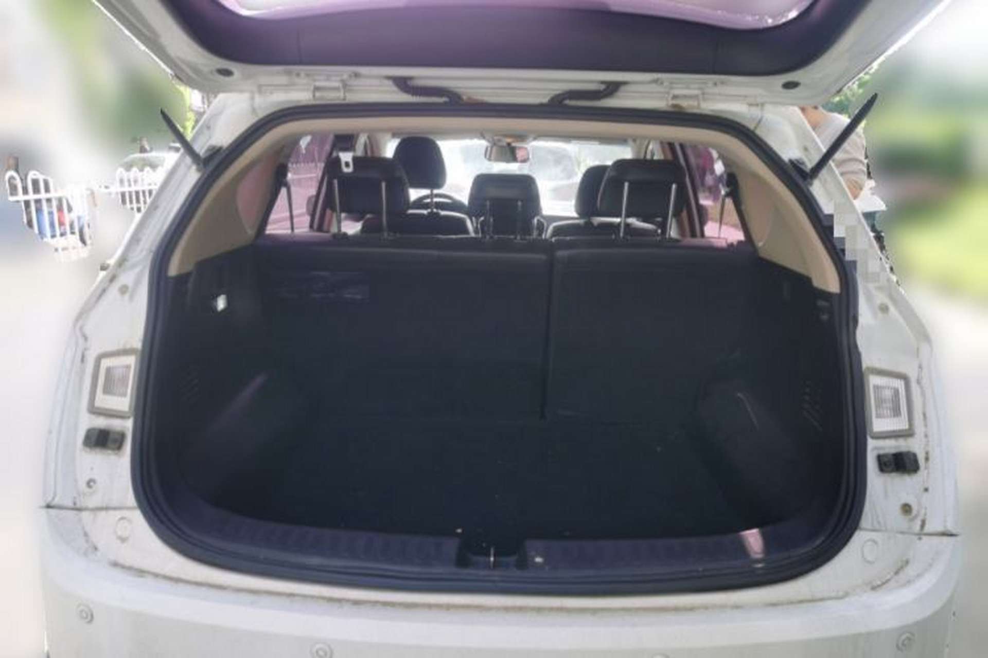 Used Baojun 560 2016 1.8L Manual Luxury Edition Trunk